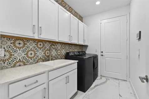 10626 Starling Way West Palm Beach FL 33412