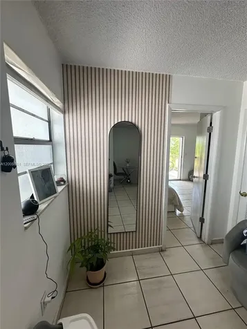 1340 Lincoln Road Miami Beach FL 33139