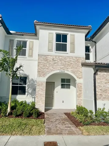 2882 SE 26th Terrace Homestead FL 33035