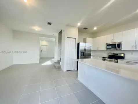 2882 SE 26th Terrace Homestead FL 33035