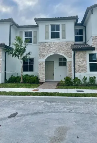 2882 SE 26th Terrace Homestead FL 33035