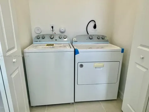 2882 SE 26th Terrace Homestead FL 33035