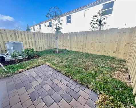 2882 SE 26th Terrace Homestead FL 33035