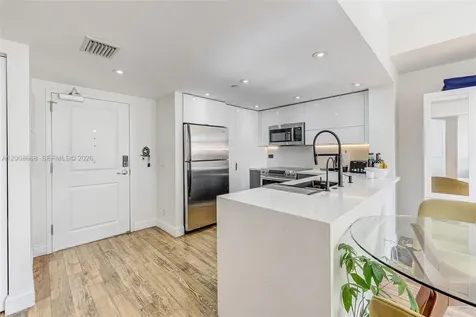 111 E Flagler Street Miami FL 33131