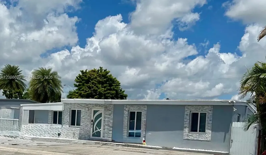 367 W 33rd Street Hialeah FL 33012