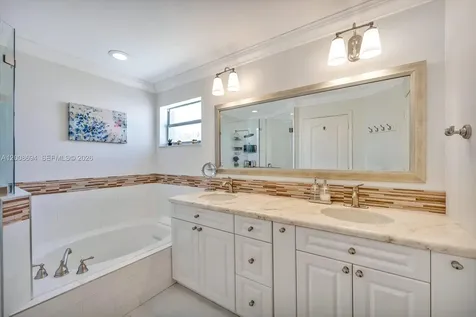 11263 NW 53rd Lane Doral FL 33178