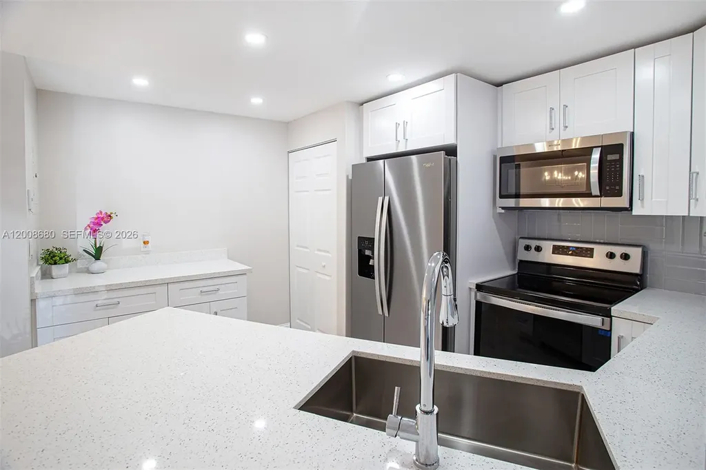7527 S Oriole Boulevard Delray Beach FL 33446