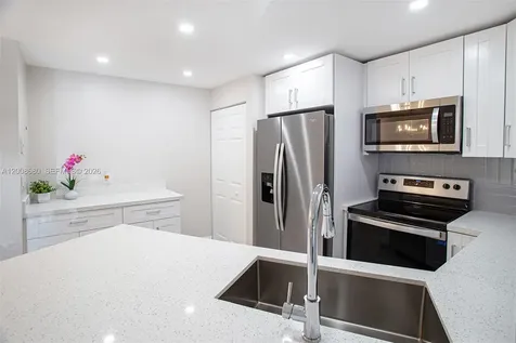 7527 S Oriole Boulevard Delray Beach FL 33446
