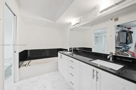 19101 NE 36th Court Aventura FL 33180