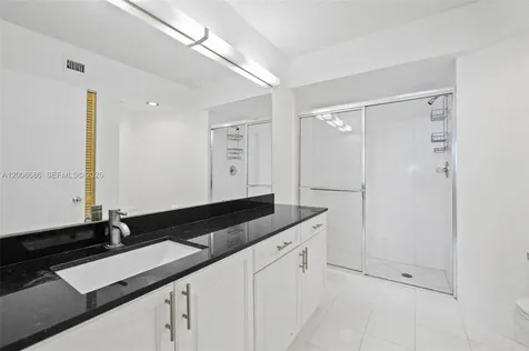 19101 NE 36th Court Aventura FL 33180