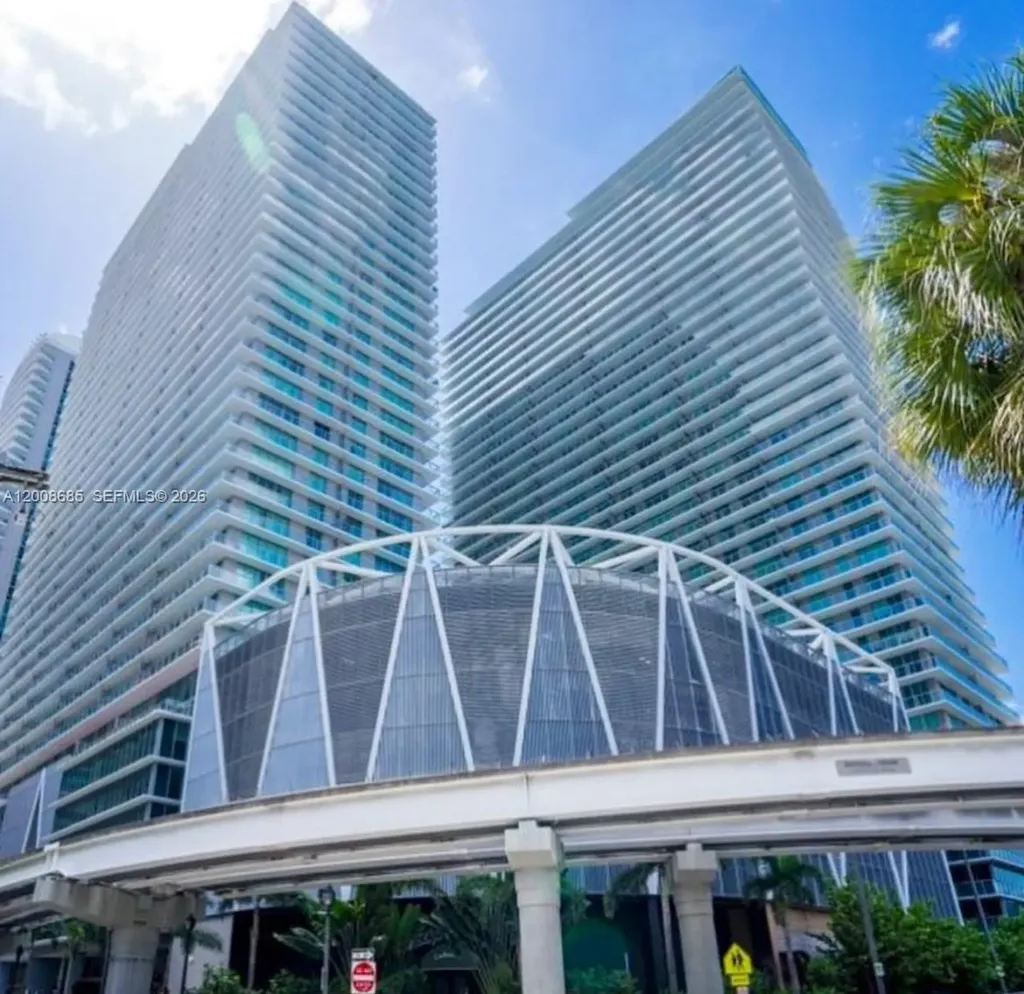 79 SW 12th Street Miami FL 33130