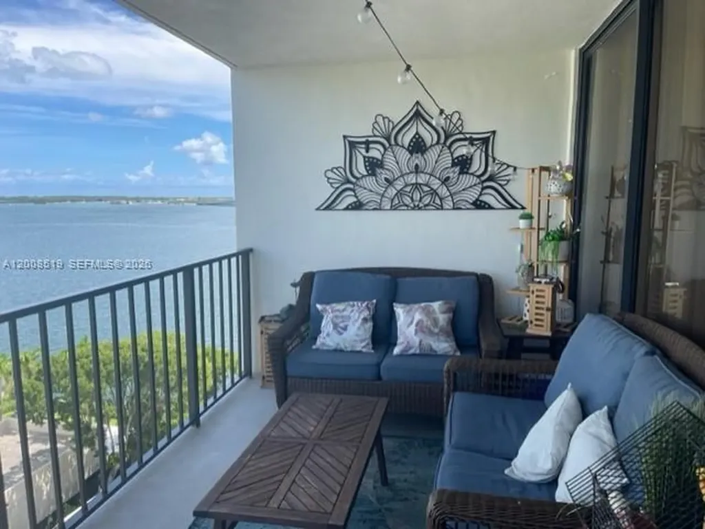1865 Brickell Avenue Miami FL 33129