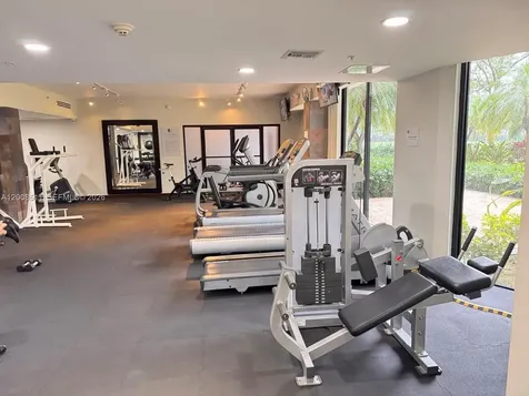 3300 NE 191st Street Aventura FL 33180