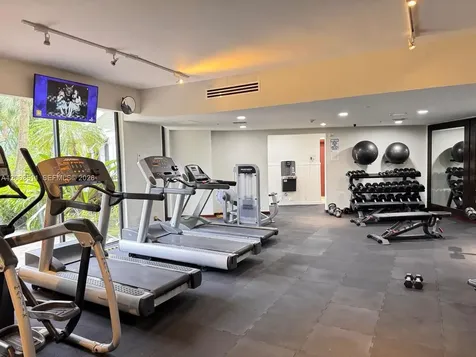 3300 NE 191st Street Aventura FL 33180
