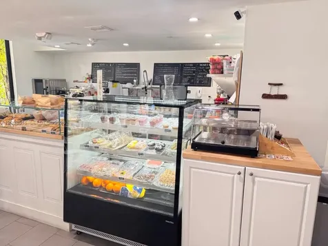 3300 NE 191st Street Aventura FL 33180