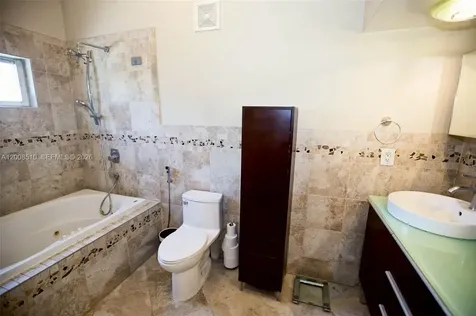 19960 Highland Lakes Boulevard Miami FL 33179