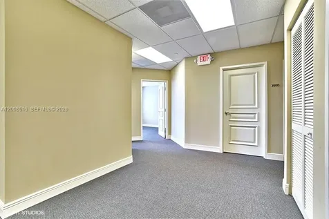 2750 NE 185th Street Aventura FL 33180