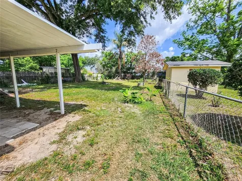 839 W 5th Street Lakeland FL 33805