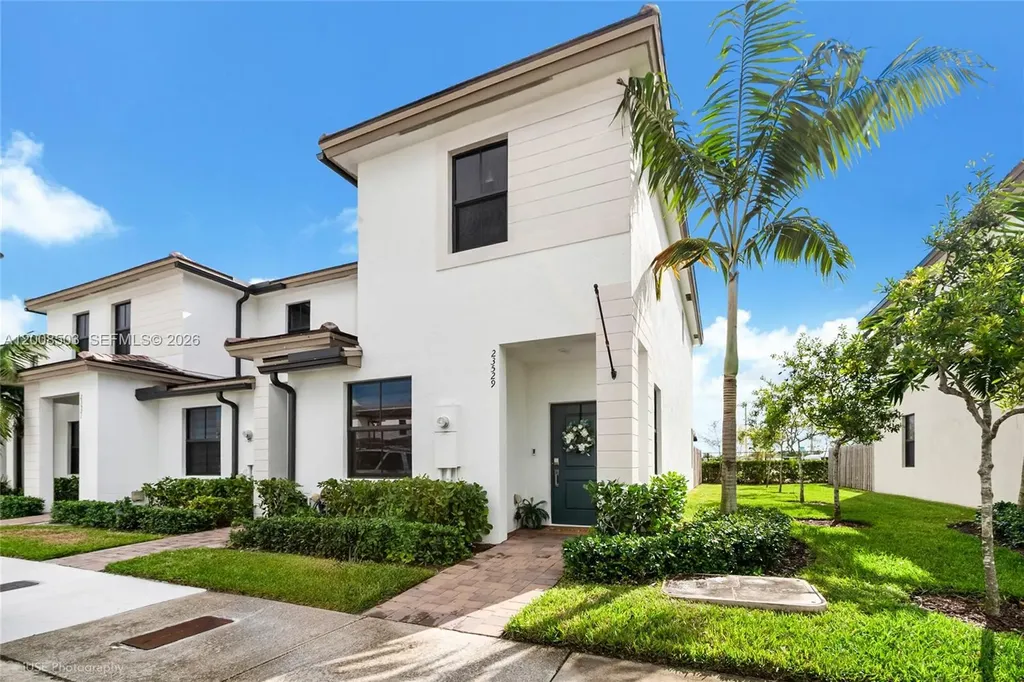 23529 SW 127th Place Homestead FL 33032