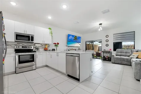 23529 SW 127th Place Homestead FL 33032