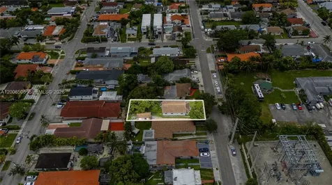 2800 SW 16th Terrace Miami FL 33145