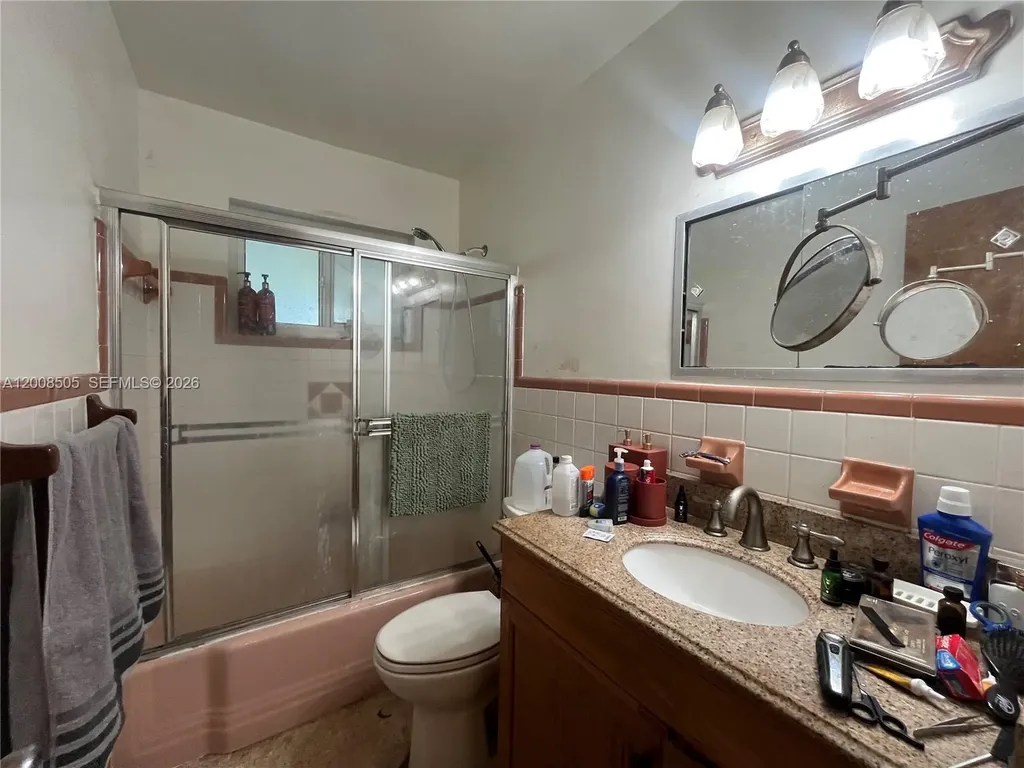 6720 Cody Street Hollywood FL 33024