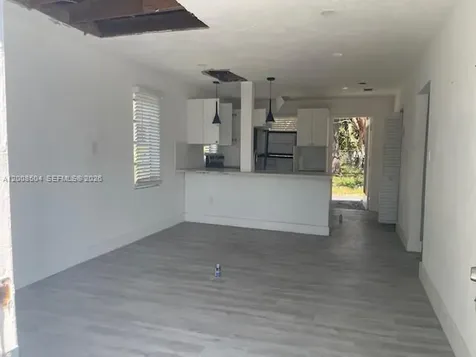 410 NW 9th Street Hallandale Beach FL 33009