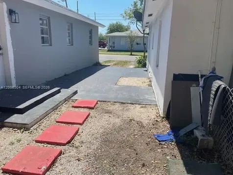 410 NW 9th Street Hallandale Beach FL 33009
