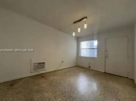 142 SW 18th Avenue Miami FL 33135