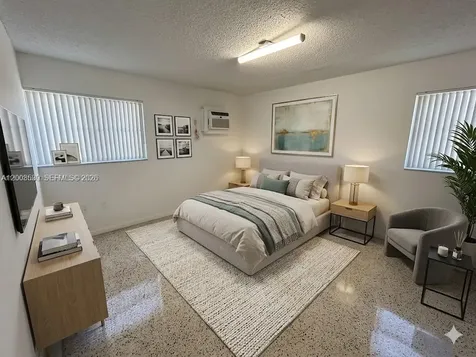 142 SW 18th Avenue Miami FL 33135