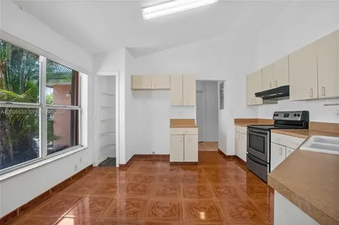 18825 NW 52nd Court Miami Gardens FL 33055