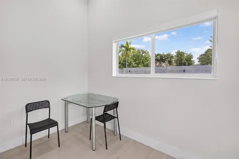 11811 SW 82nd Road Miami FL 33156