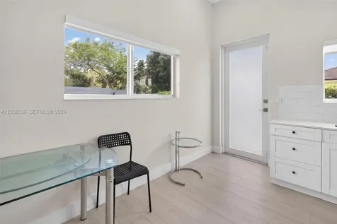 11811 SW 82nd Road Miami FL 33156