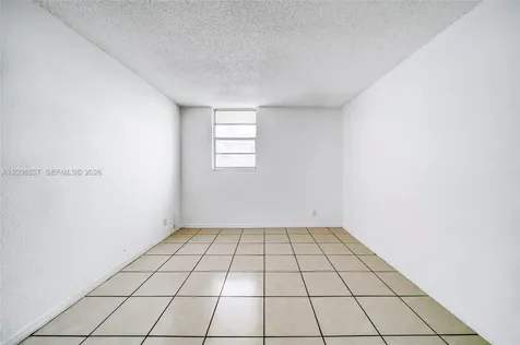 801 NW 47th Avenue Miami FL 33126