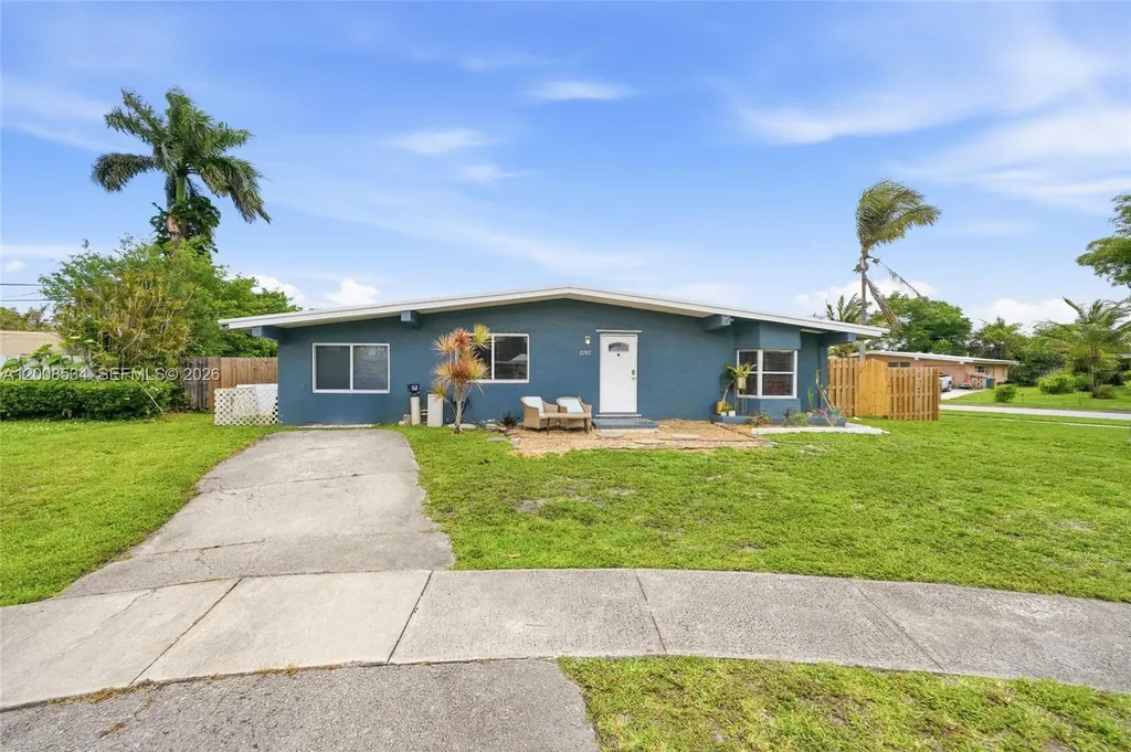 2202 NW 61st Place Margate FL 33063