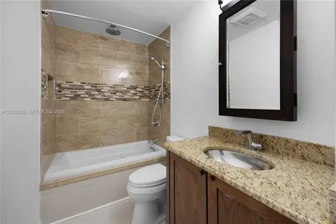 1031 Pine Isle Lane Naples FL 34112