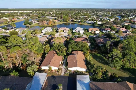 1031 Pine Isle Lane Naples FL 34112