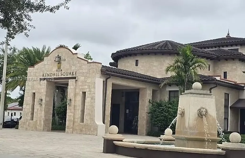 9401 SW 172nd Avenue Miami FL 33196