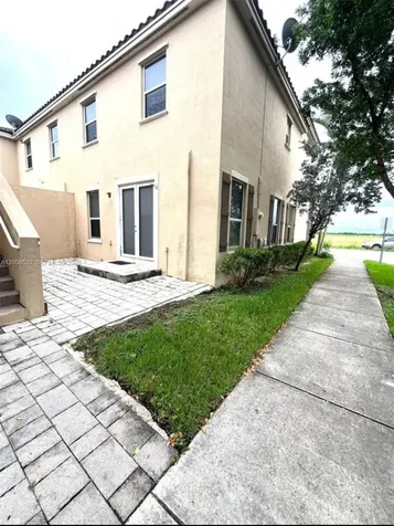 9401 SW 172nd Avenue Miami FL 33196