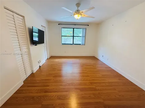 117 NW 106th Avenue Pembroke Pines FL 33026