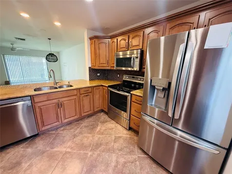 117 NW 106th Avenue Pembroke Pines FL 33026