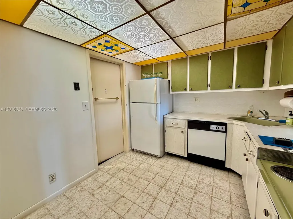 1410 S Ocean Drive Hollywood FL 33019