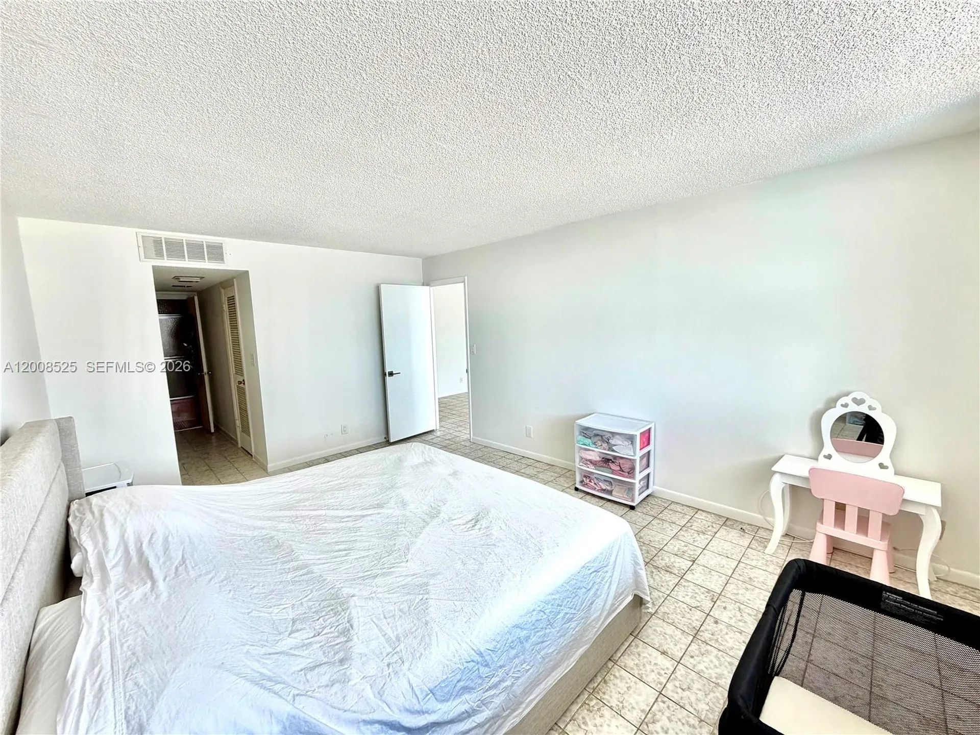 1410 S Ocean Drive Hollywood FL 33019