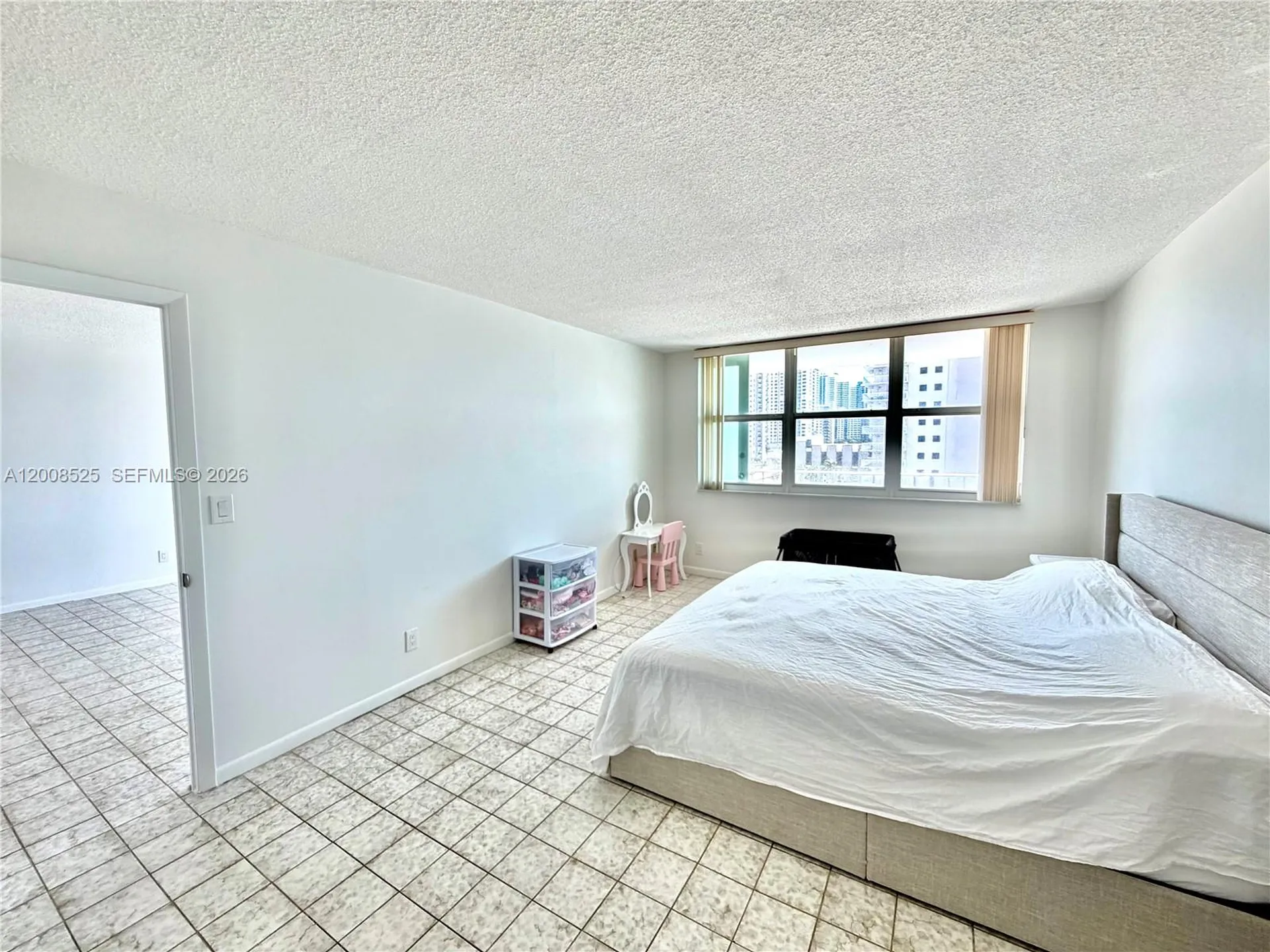 1410 S Ocean Drive Hollywood FL 33019