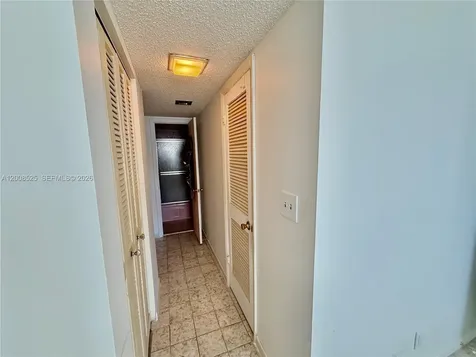 1410 S Ocean Drive Hollywood FL 33019