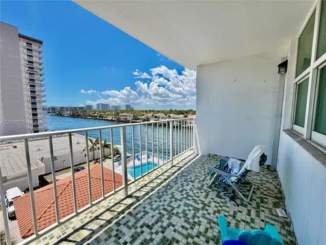 1410 S Ocean Drive Hollywood FL 33019