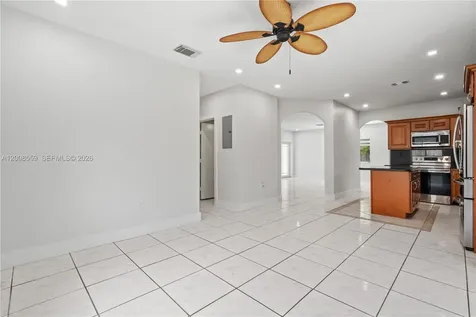 9576 SW 162nd Path Miami FL 33196