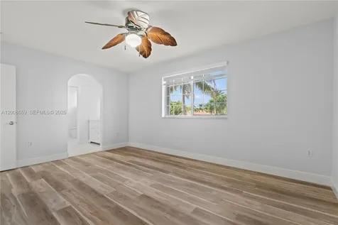 9576 SW 162nd Path Miami FL 33196