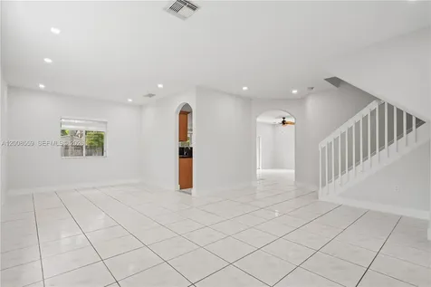 9576 SW 162nd Path Miami FL 33196