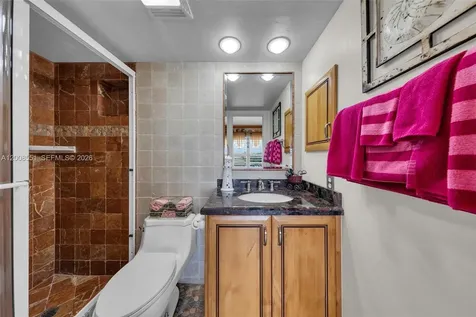 3050 NE 48th Court Lighthouse Point FL 33064